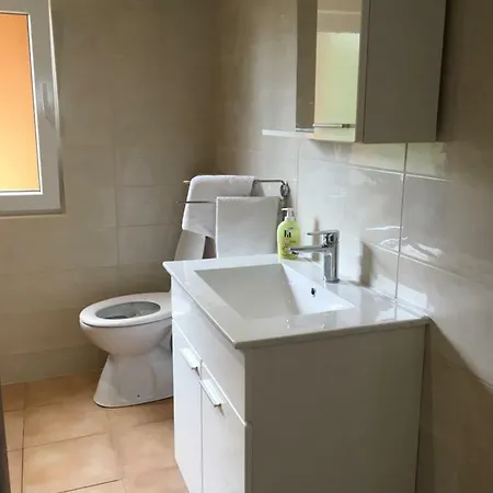 Apartman Beti *